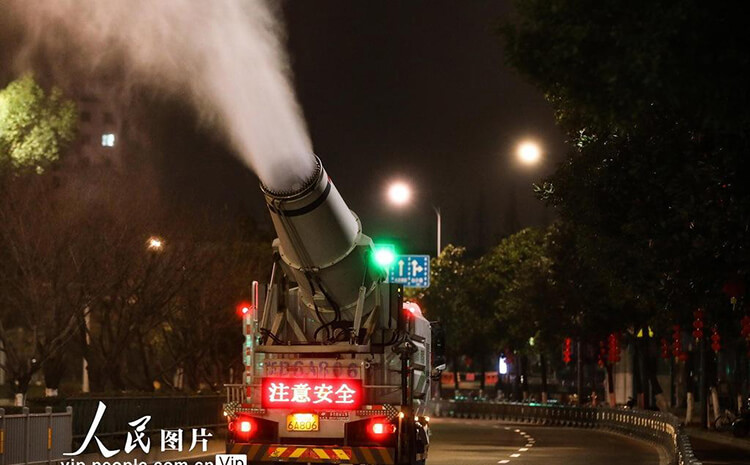 固定式霧炮機(jī)具有哪些優(yōu)勢(shì)特點(diǎn)？